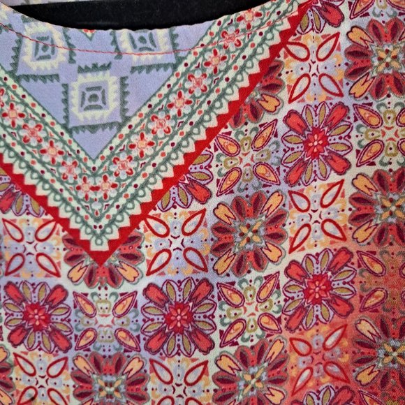 Fourteenth Place Lightweight Sleeveless Top Size M/M - Picture 5 of 9